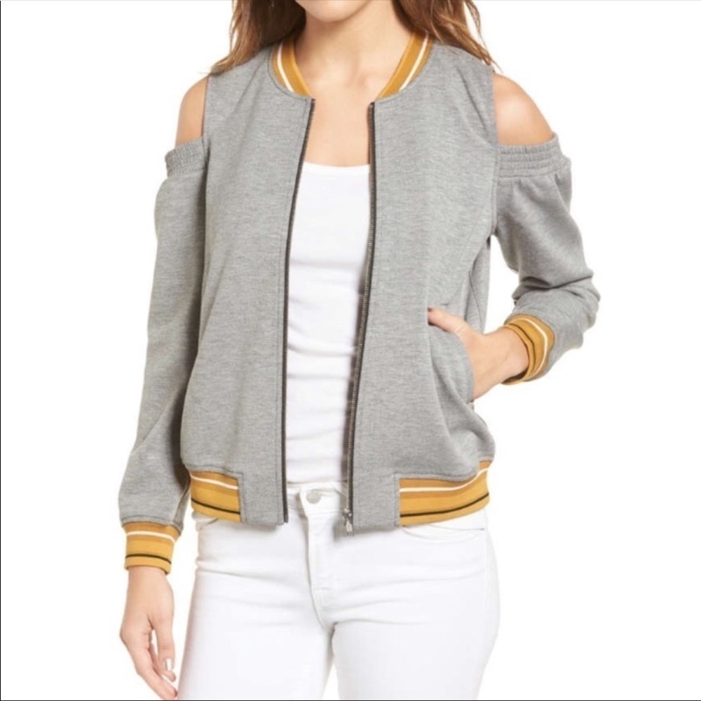 Trouve' Cold Shoulder Knit Full Zip Bomber Jacket - M